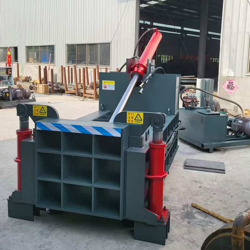 Metal Compactor Machine