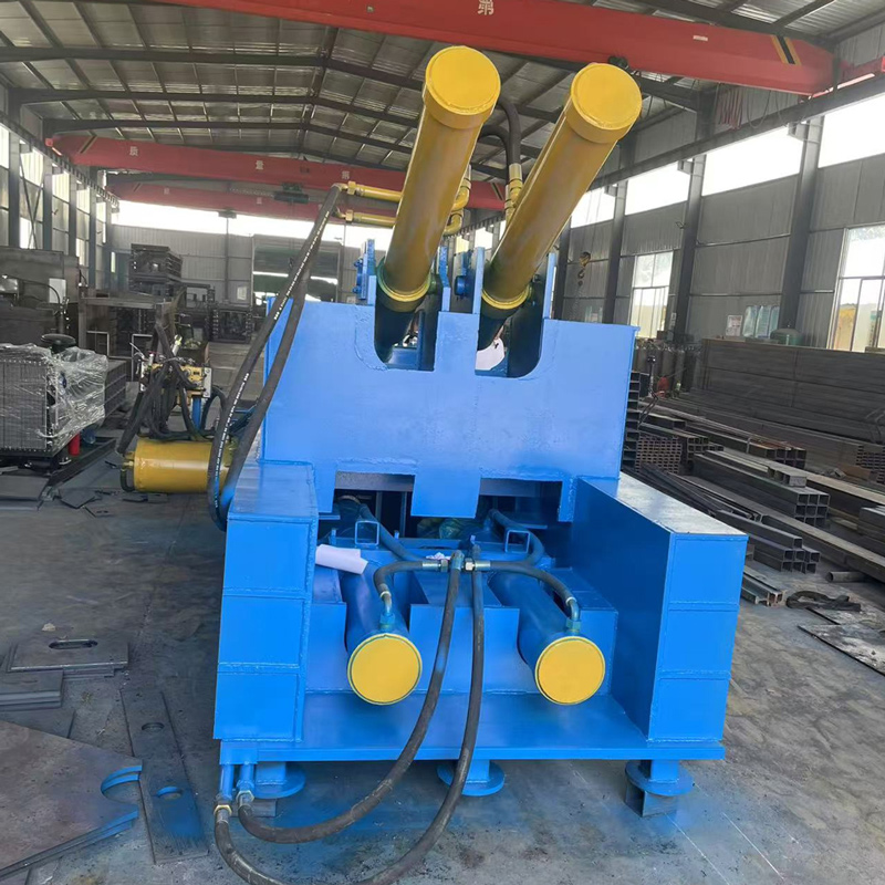 Metal Compactor Machine