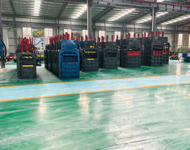 Vertical Baling Machine